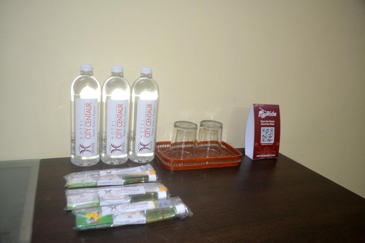 העיר בנגלור Hotel City Centaur And Convention Center- Vaccinated Staff מראה חיצוני תמונה